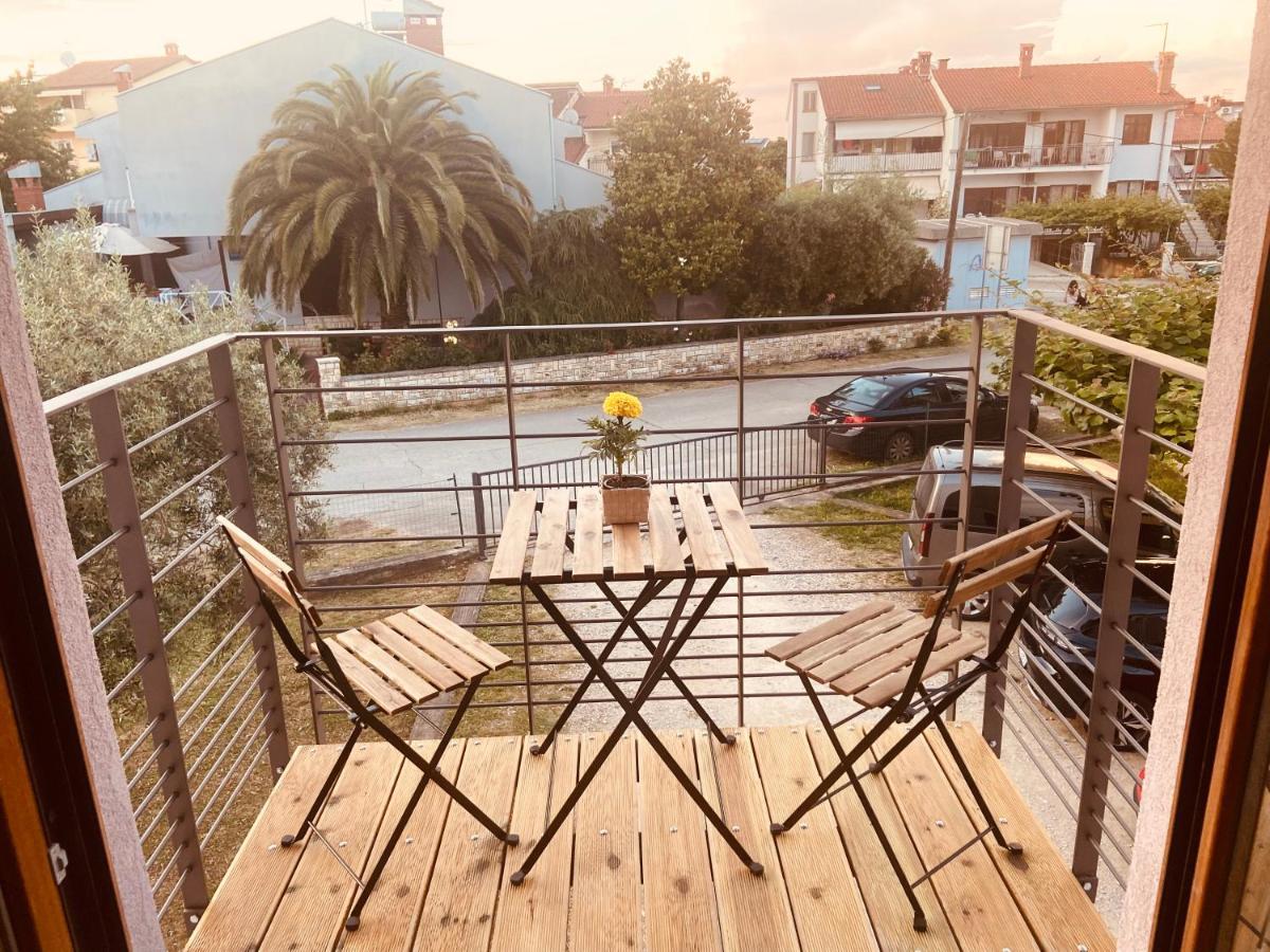 Отель Guests House Dali Ровинь Экстерьер фото